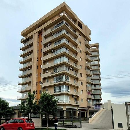 Jardines De Esmeralda Cipolletti Apartment Exterior photo